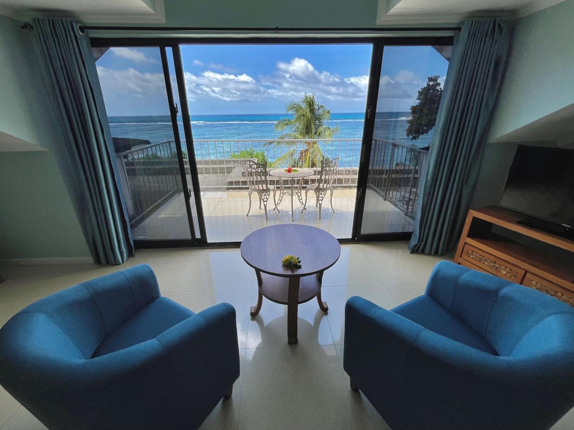 Crown Beach Hotel Seychelles Pointe Au Sel Exterior photo
